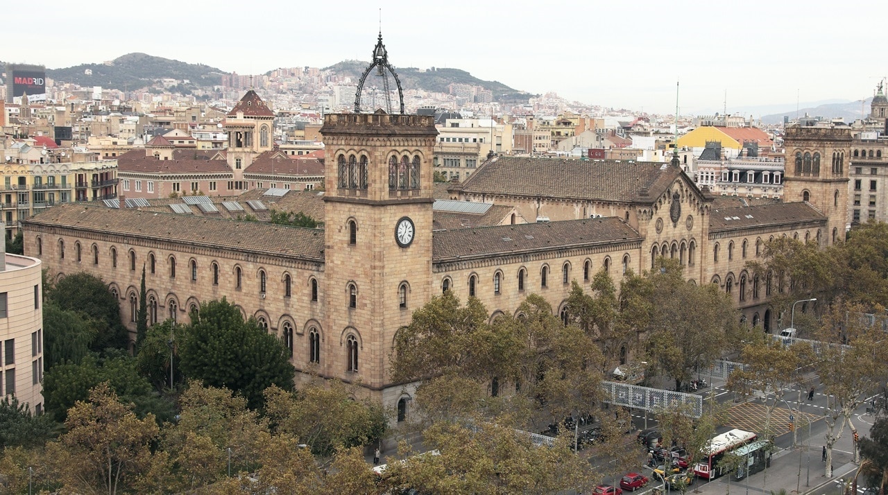Edifici_Historic_UB.jpg